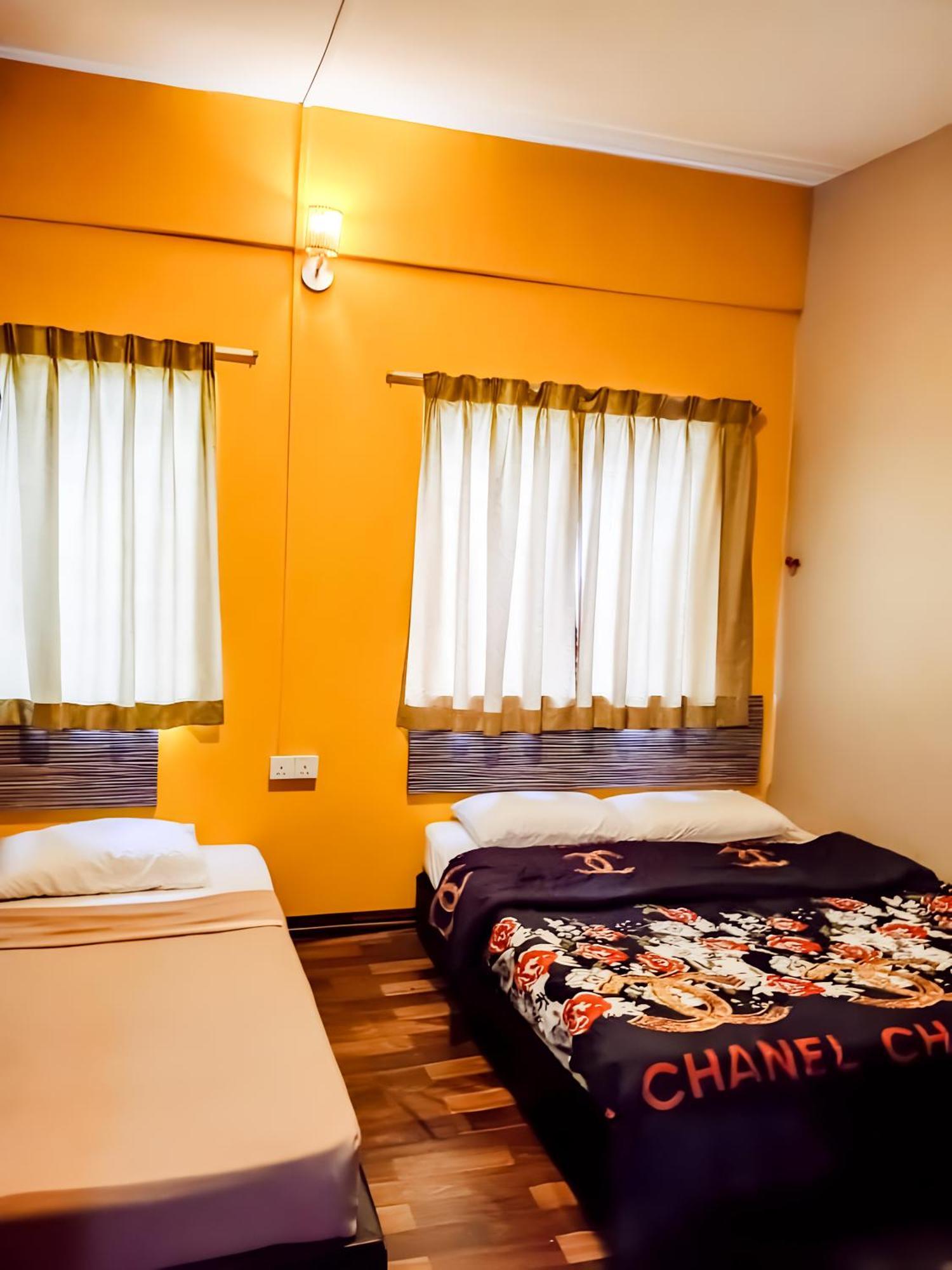 Brilliant Empire Hotel Malacca Extérieur photo
